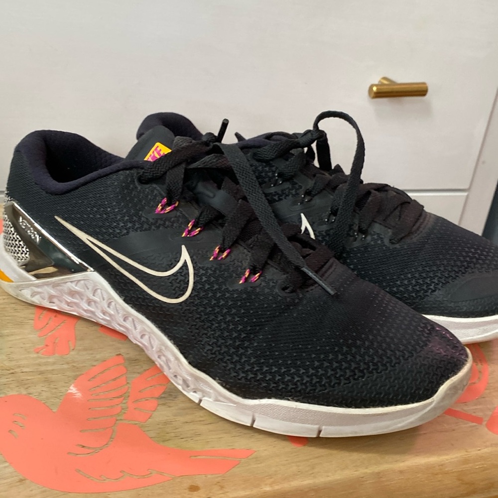 Nike Met Cons